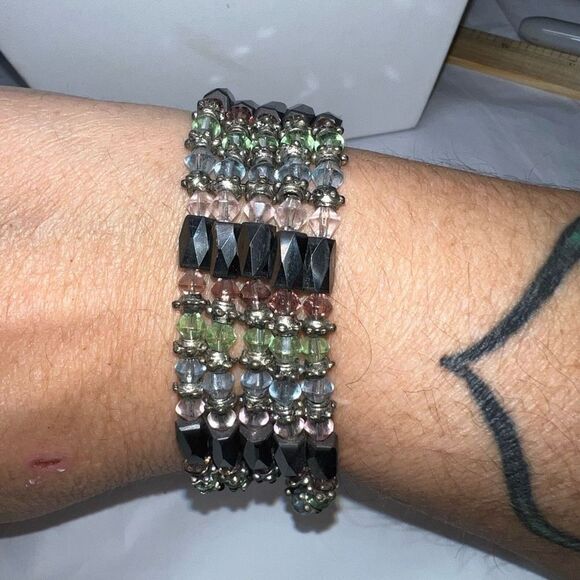 Magnetic Hematite and Faceted Bead 36” Strand Used in Various Configurations - Picture 6 of 9